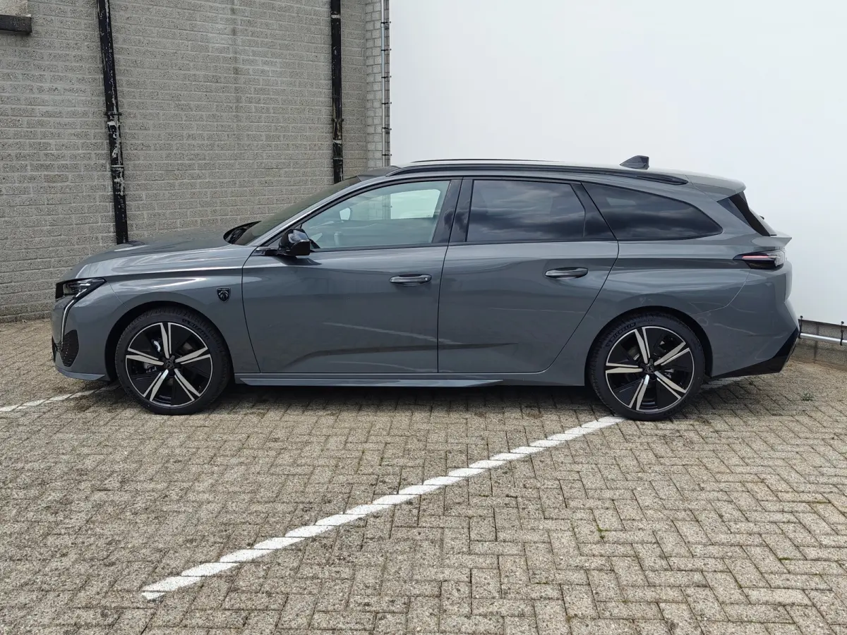 1.2 Hybrid 145 e-DCS6 GT | Apple Carplay / Android Auto | Navigatie | Adaptieve Cruise Control | Elektr. achterklep | Camera | Getint Glas | | Achteruitrijcamera | Apple Carplay/Android Auto