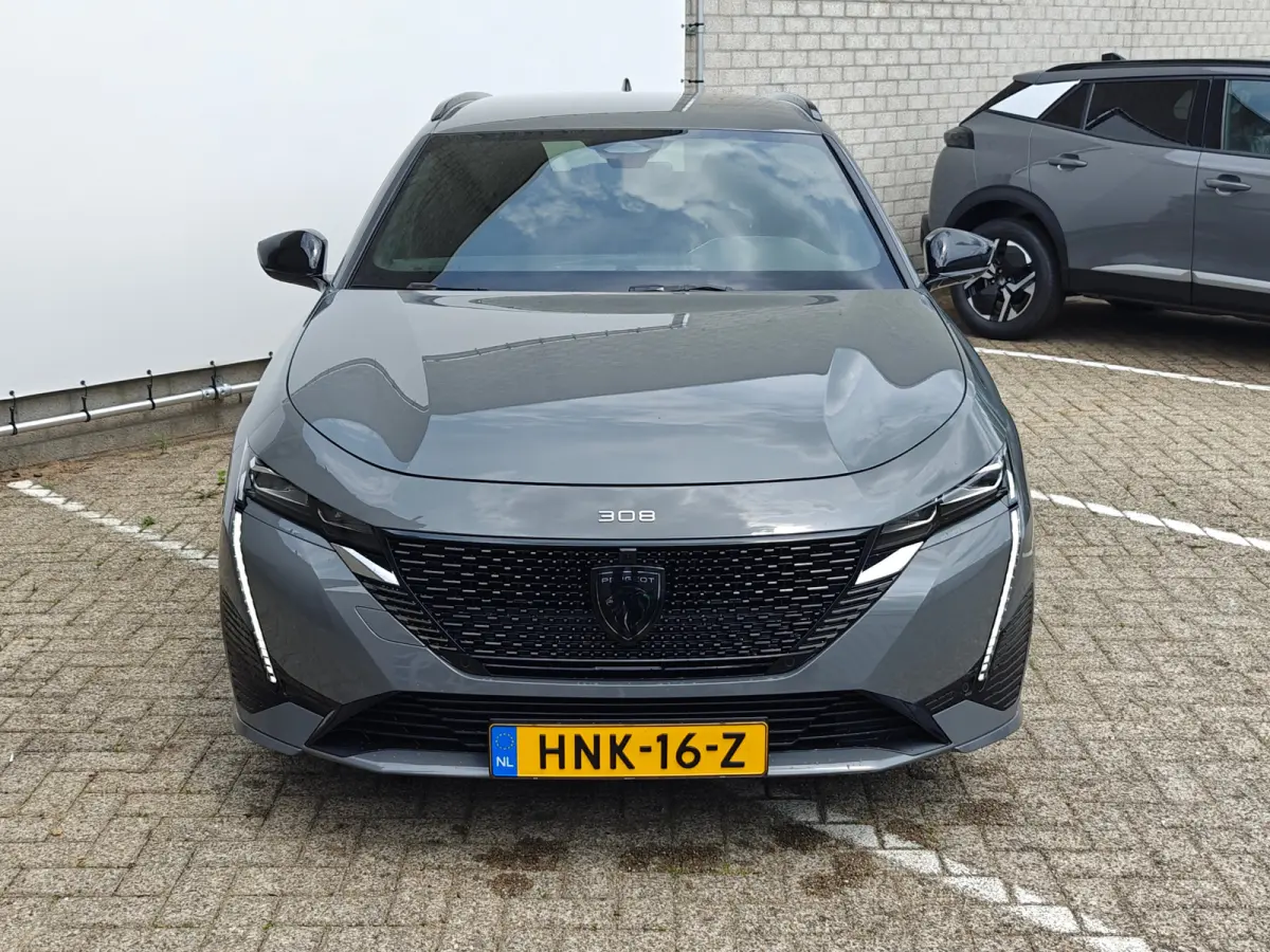 1.2 Hybrid 145 e-DCS6 GT | Apple Carplay / Android Auto | Navigatie | Adaptieve Cruise Control | Elektr. achterklep | Camera | Getint Glas | | Achteruitrijcamera | Apple Carplay/Android Auto