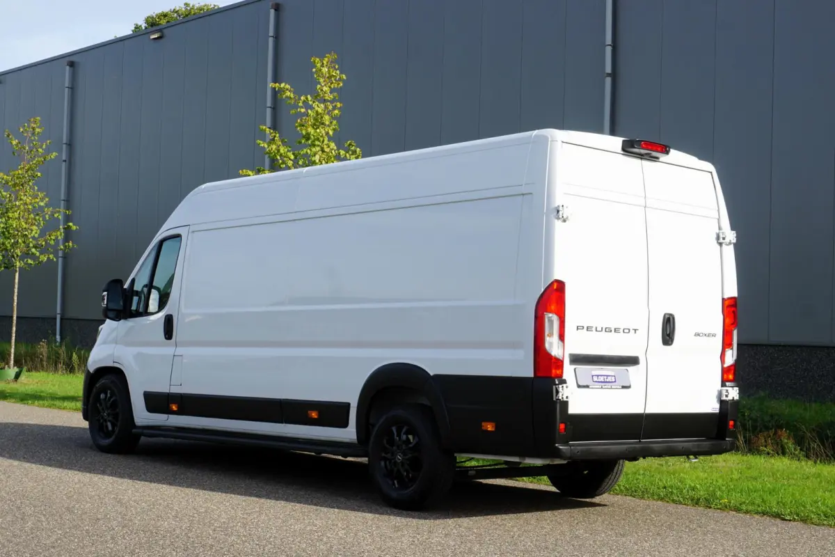 2.2 BlueHDi 180 L4H2 3.5t 180 pk |Automaat |Adaptive Cruise |Digitaal dashboard en groot scherm |Climate control |EURO6 |Topstaat |Betimmering