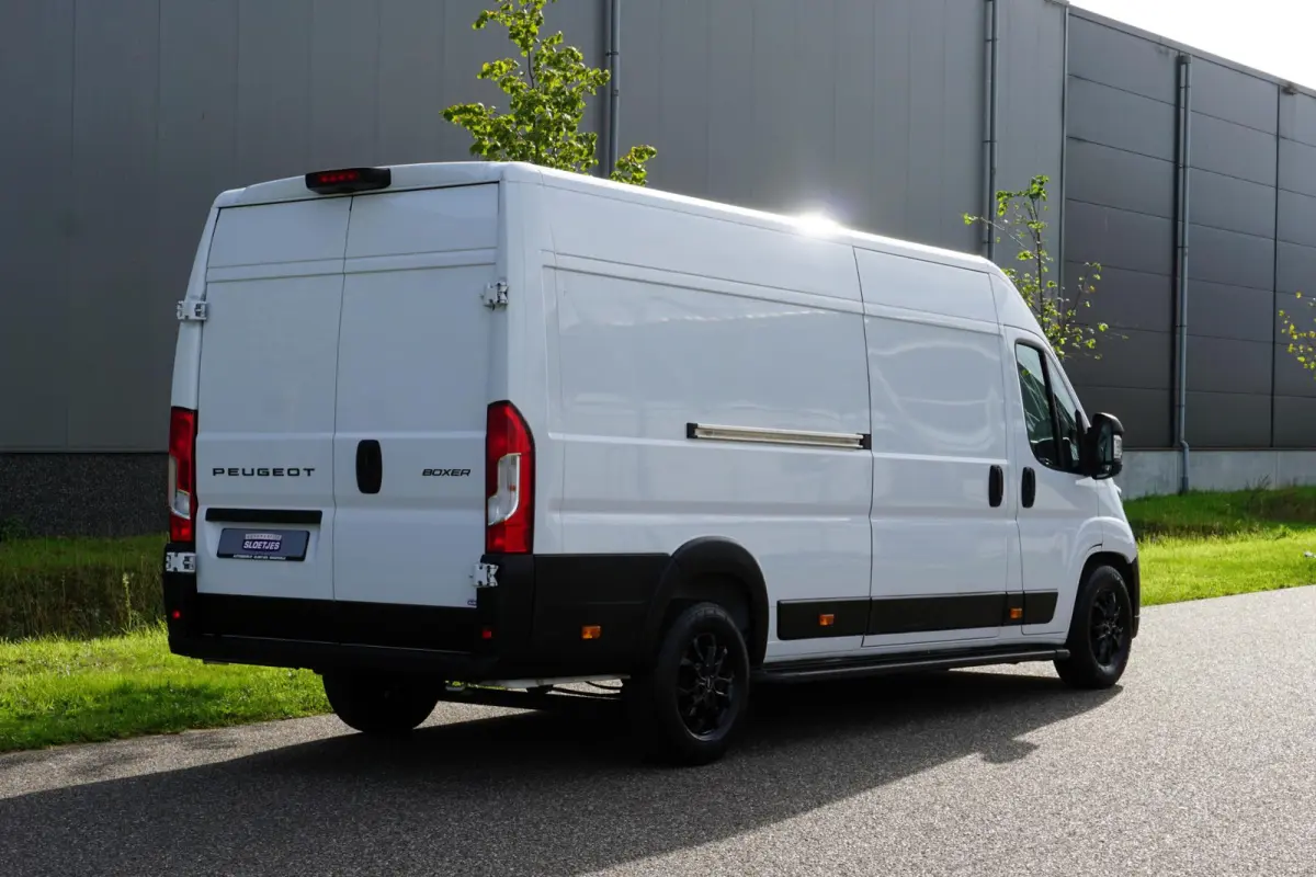 2.2 BlueHDi 180 L4H2 3.5t 180 pk |Automaat |Adaptive Cruise |Digitaal dashboard en groot scherm |Climate control |EURO6 |Topstaat |Betimmering
