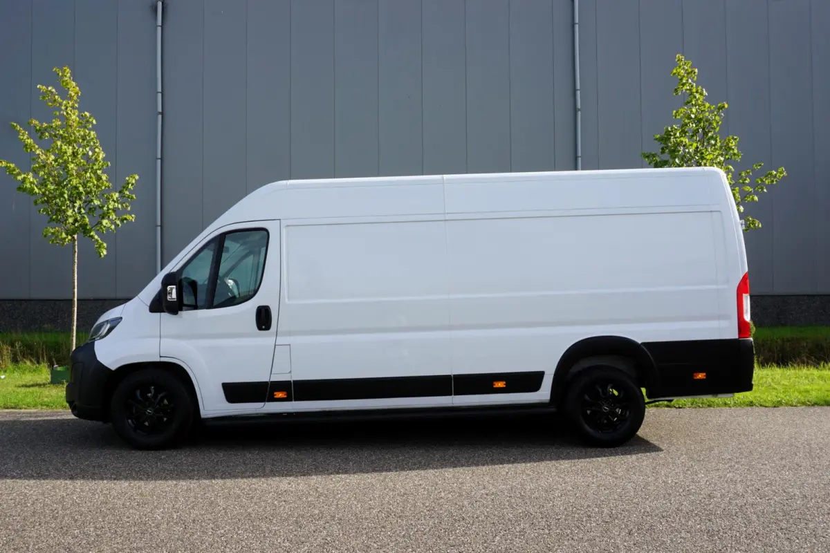 2.2 BlueHDi 180 L4H2 3.5t 180 pk |Automaat |Adaptive Cruise |Digitaal dashboard en groot scherm |Climate control |EURO6 |Topstaat |Betimmering