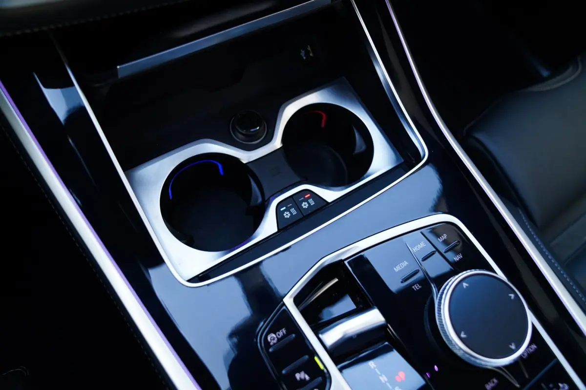 XDrive50e High Executive | X5M Kuipstoelen | Driving assistant Prof | HuD | Dravit Grau | Luchtvering | Stoelverkoeling |