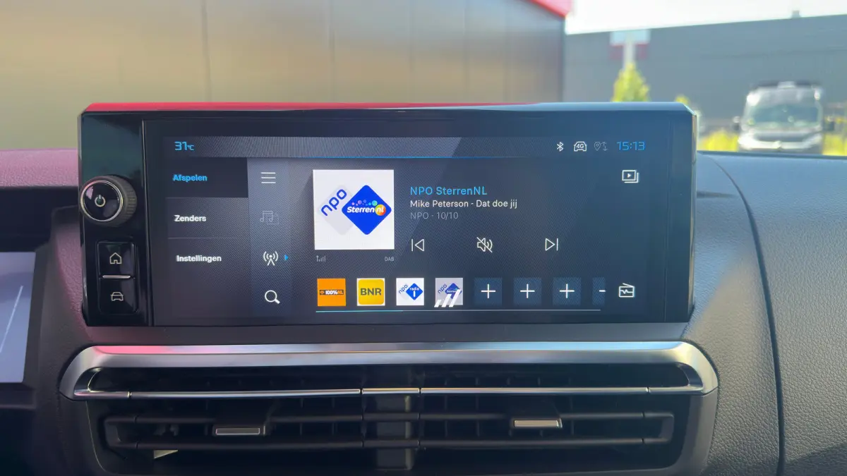 EV L3 DC 75 kWh | Achteruitrij Camera | Apple Carplay / Android Auto | Adaptieve Cruise Control | Navigatie | Dubbele Schuifdeur | Leder | Stoelmassage | Stoelverwarming | | Achterbank 3-per