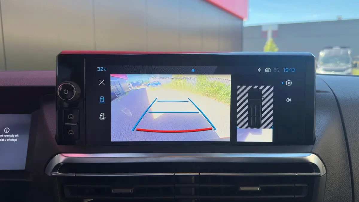 EV L3 DC 75 kWh | Achteruitrij Camera | Apple Carplay / Android Auto | Adaptieve Cruise Control | Navigatie | Dubbele Schuifdeur | Leder | Stoelmassage | Stoelverwarming | | Achterbank 3-per