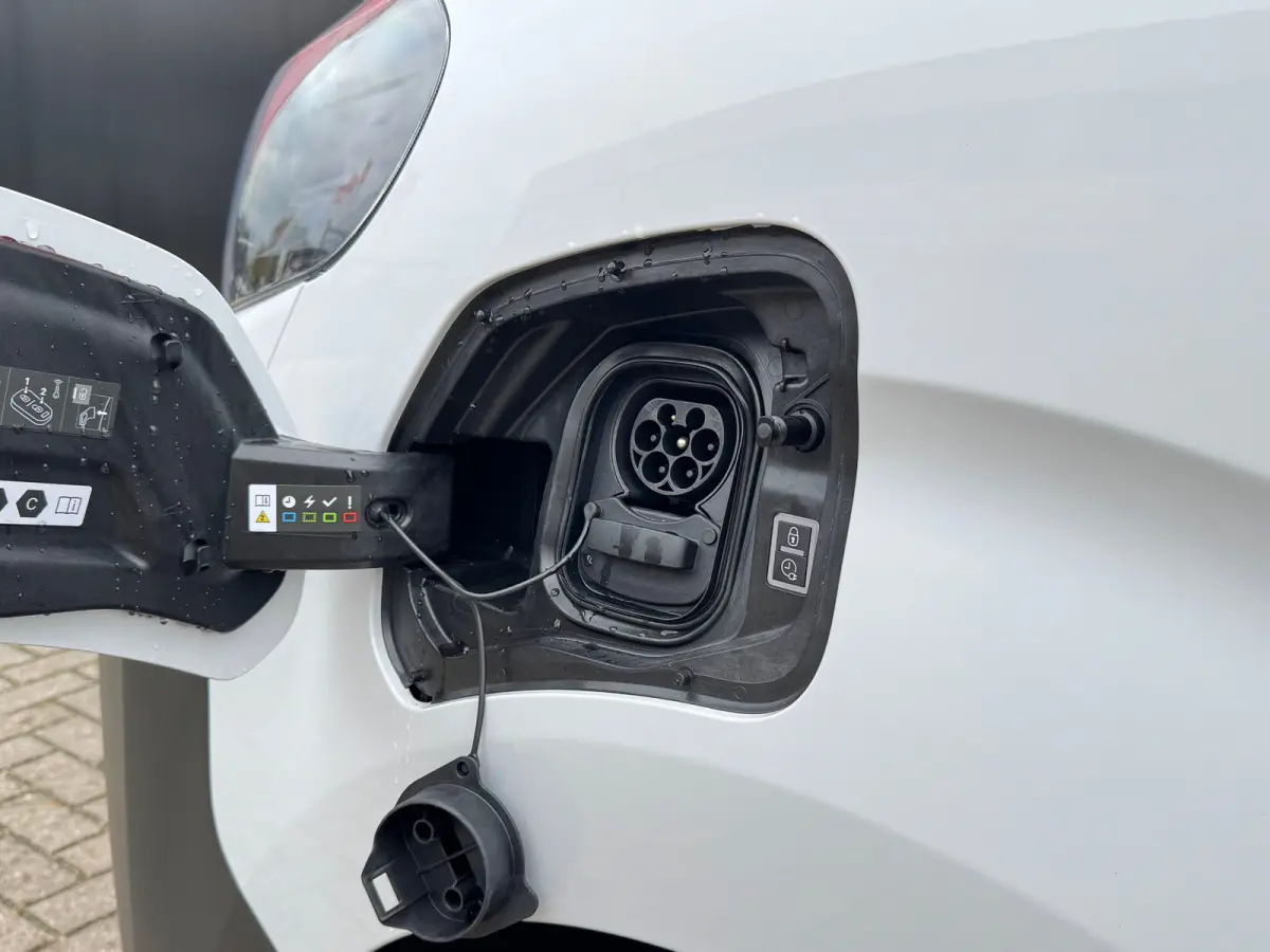 EV L2 75 kWh | Apple Carplay & Android Auto | Camera | Navigatie | Cruise Control