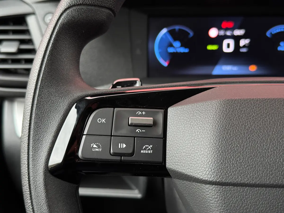 EV L2 75 kWh | Apple Carplay & Android Auto | Camera | Navigatie | Cruise Control