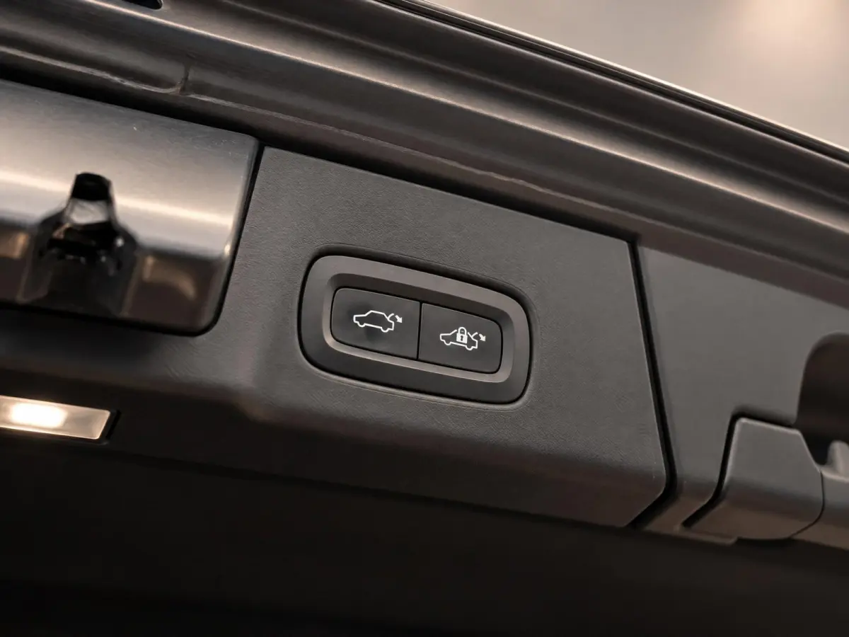 2.0 T6 AWD Inscription | H/K Sound | Memory | Carplay | 1e Eig. | 91% SOH |