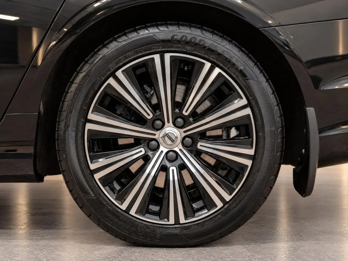 2.0 T6 AWD Inscription | H/K Sound | Memory | Carplay | 1e Eig. | 91% SOH |