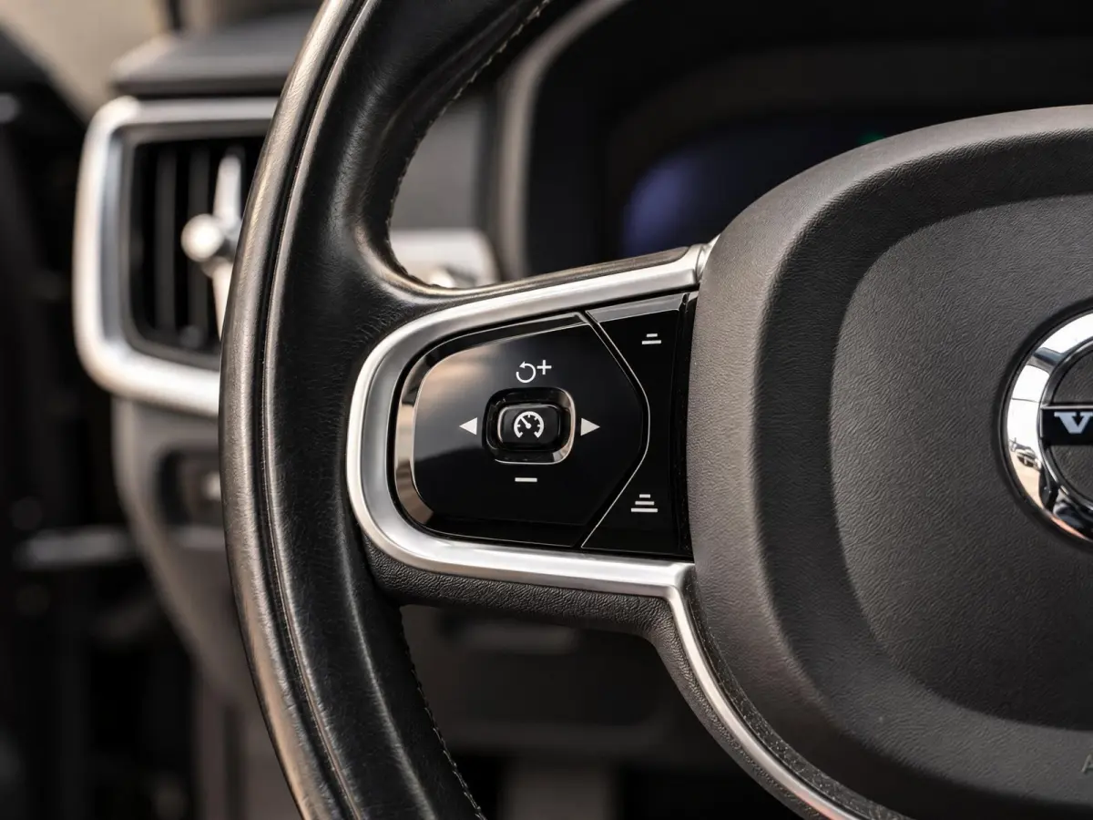 2.0 T6 AWD Inscription | H/K Sound | Memory | Carplay | 1e Eig. | 91% SOH |