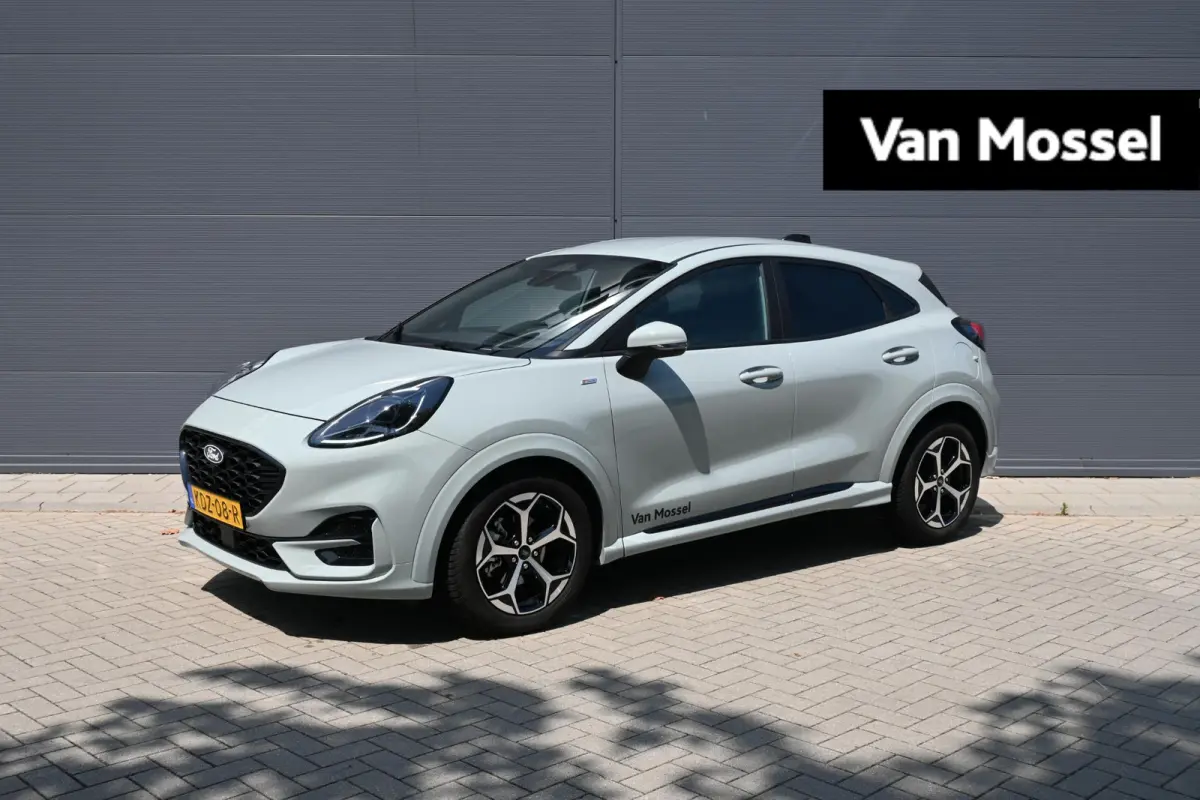 1.0 EcoBoost ST-Line | All Season Banden | Stoel & Stuurverwarming | Navi | Apple Carplay & Android Auto | LED