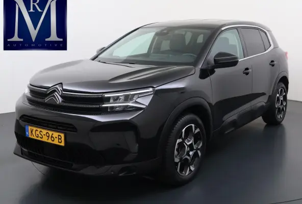 1.2 Hybrid 136 Plus CAMERA | STOELVERWARMING |KEYLESS START & GO | RIJKLAAR GELEVERD MET 12 MND BOVAG GARANTIE |