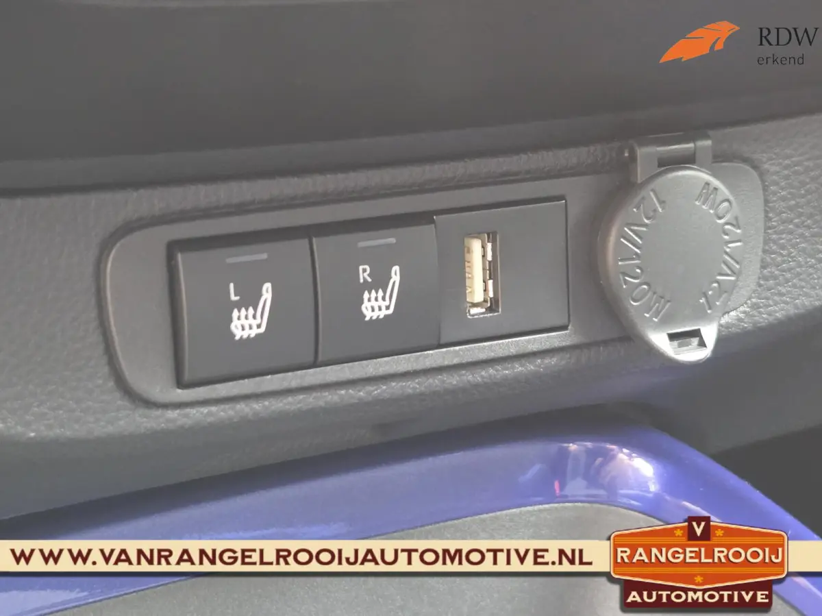 1.0 VVT-i Pulse, ACC, stoelverw., clima, camera, 17" lmv