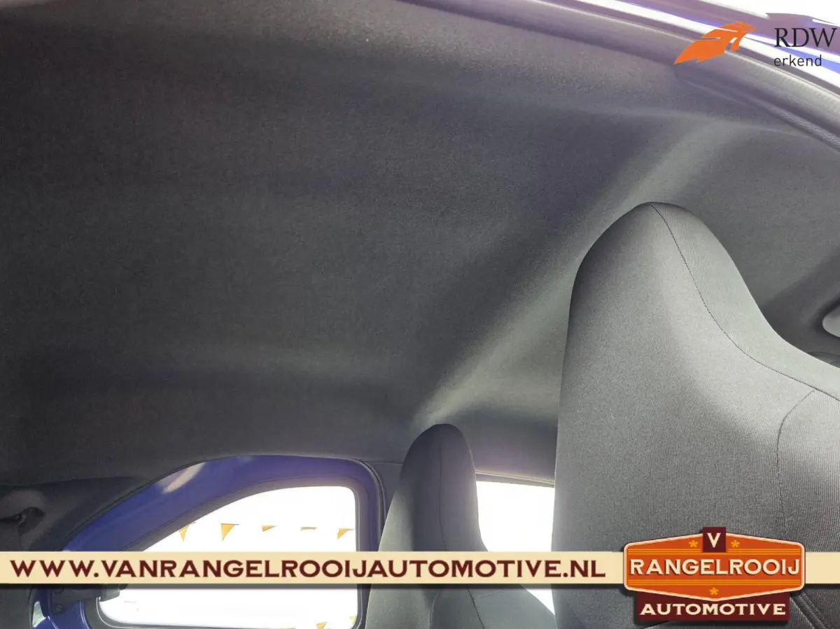 1.0 VVT-i Pulse, ACC, stoelverw., clima, camera, 17" lmv