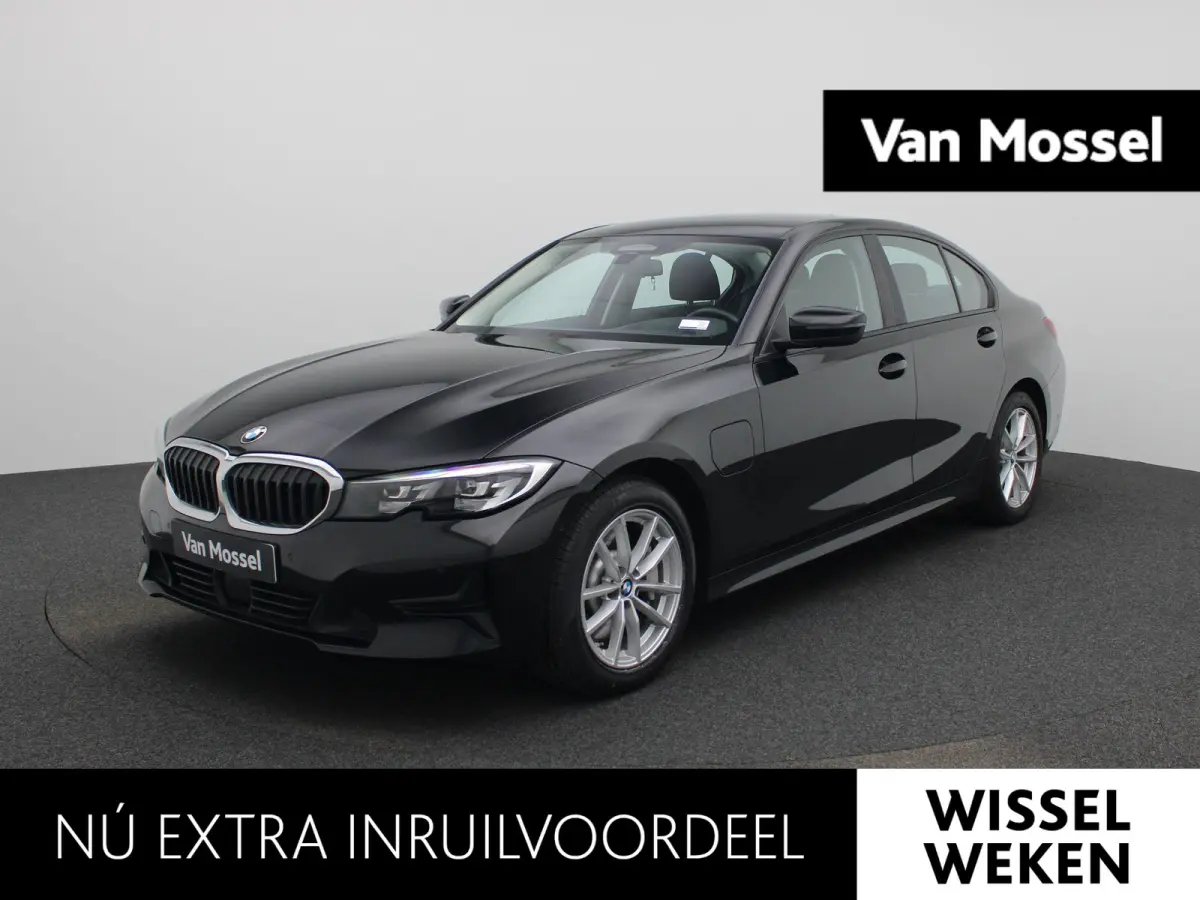 330e Business Edition Plus | ACC | Achteruitrijcamera | Lane Assist | Climate Control | Apple Carplay/Android Auto |