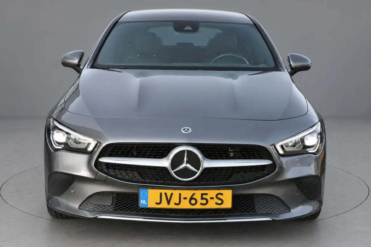 250e AUT8 Luxury Limited LEDER SFEER NAVI CAMERA 18''