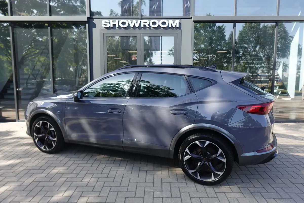 1.4 e-Hybrid VZ Copper PANO 360' KEYLESS'