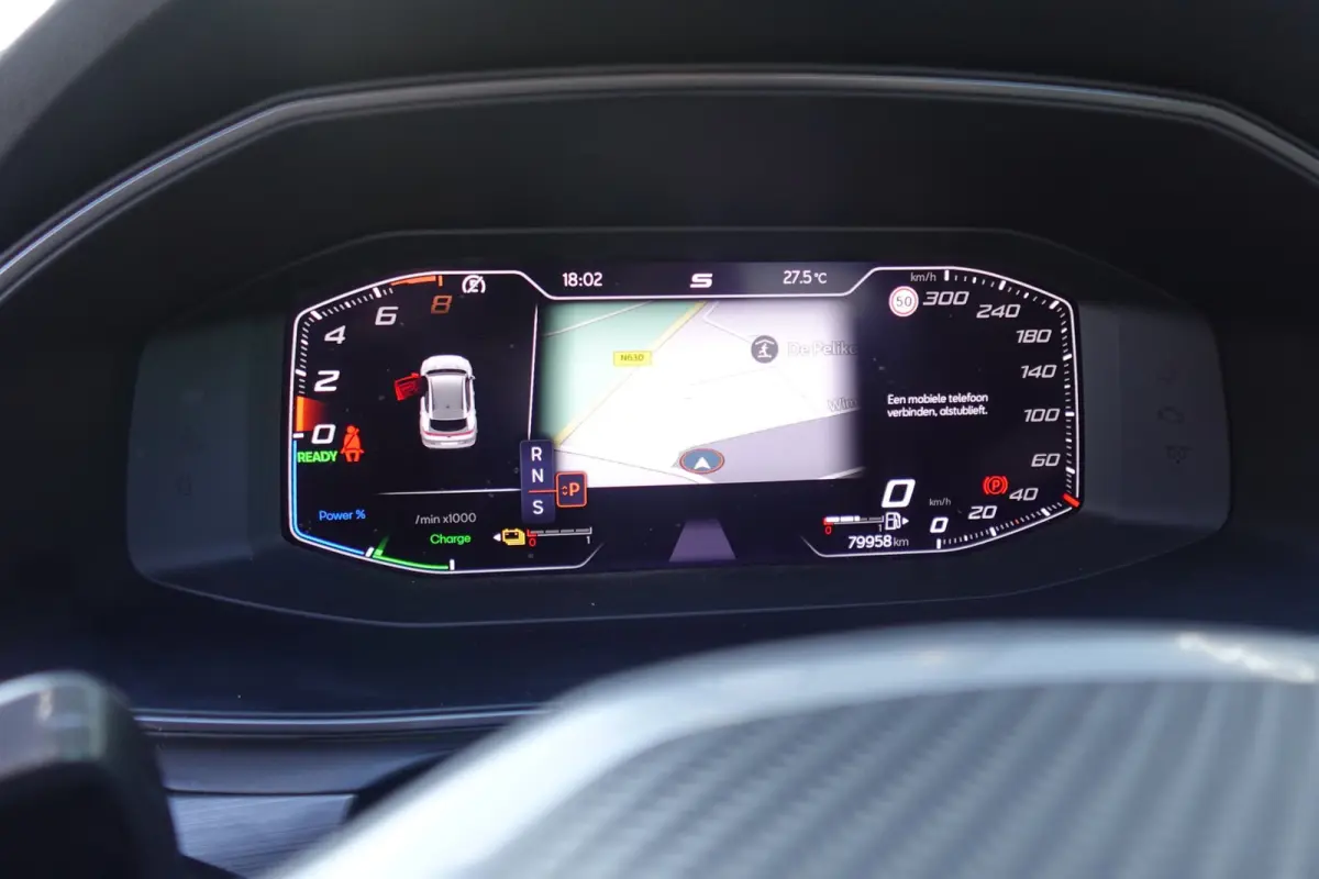 1.4 e-Hybrid VZ Copper PANO 360' KEYLESS'
