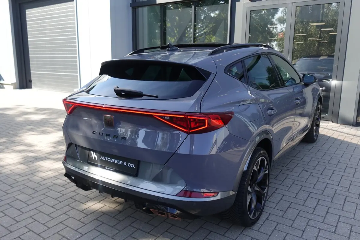 1.4 e-Hybrid VZ Copper PANO 360' KEYLESS'