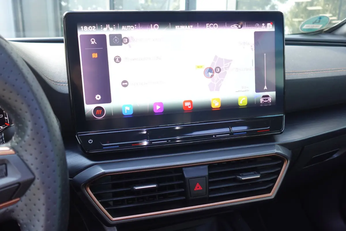 1.4 e-Hybrid VZ Copper PANO 360' KEYLESS'
