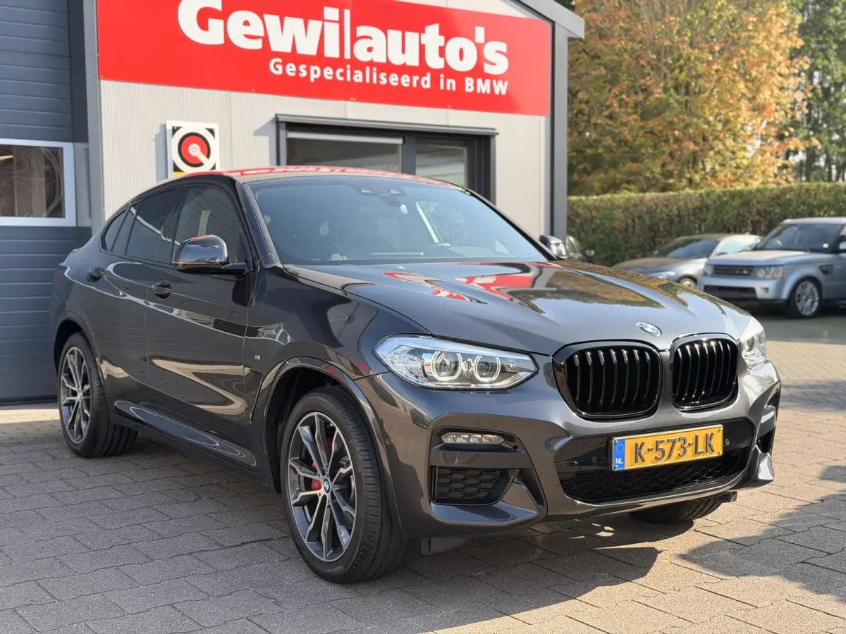 xDrive20i Org NL 1ste eigenaar M Sport