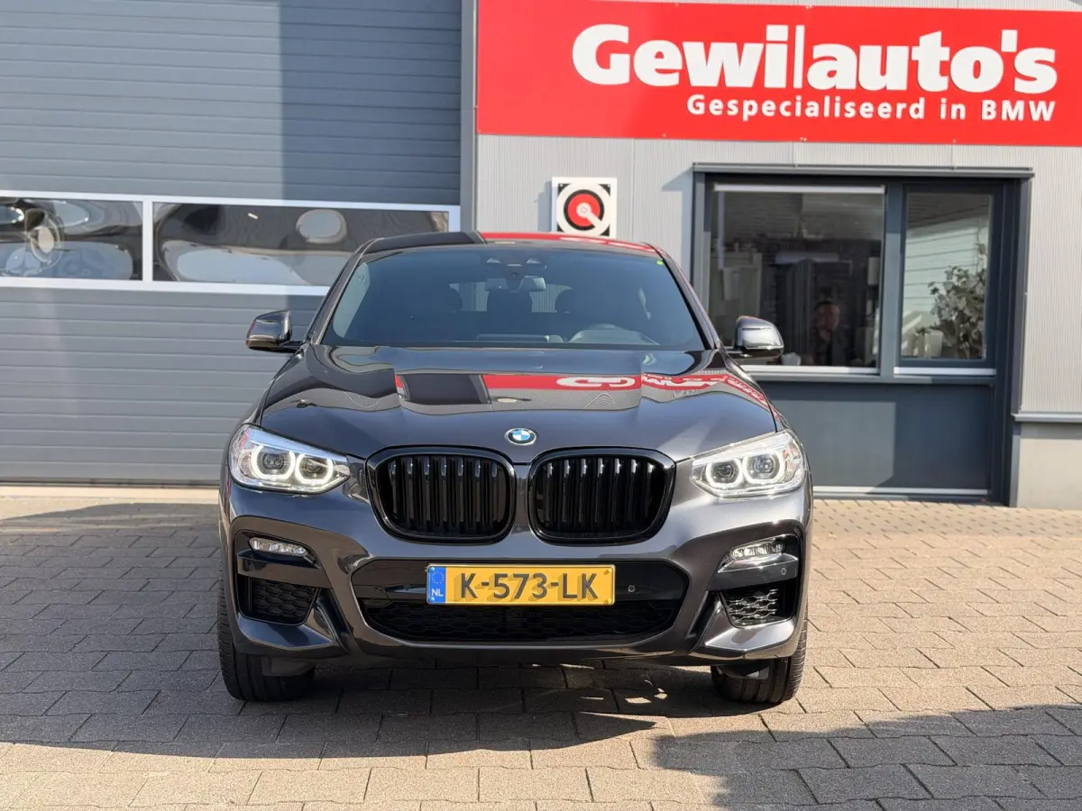 xDrive20i Org NL 1ste eigenaar M Sport