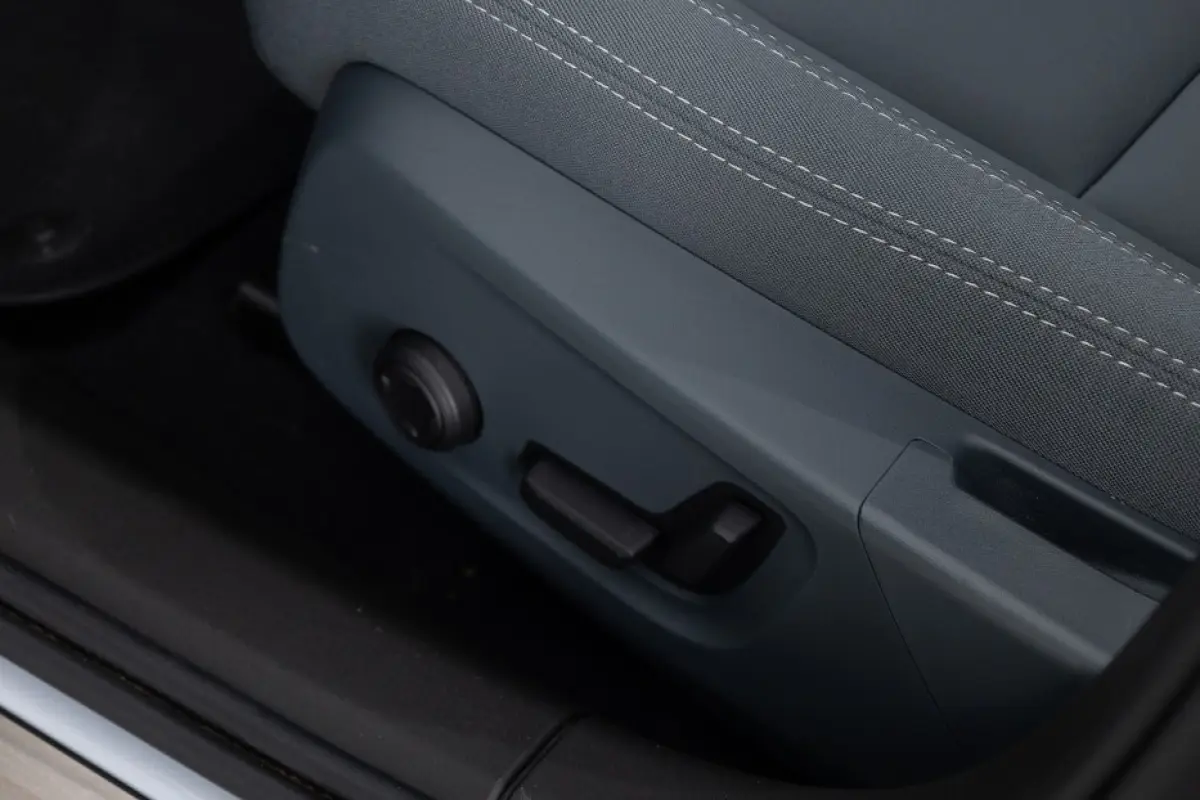 Long Range Singe Motor 82 kWh | PANORAMADAK | CARPLAY | EL. STOELEN *SOH 95.5%* !