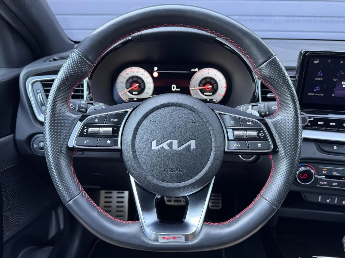 1.6 T-GDi GT/ Pano/ JBL/ Camera/ Navi/ Keyless/ Dealer onderhouden
