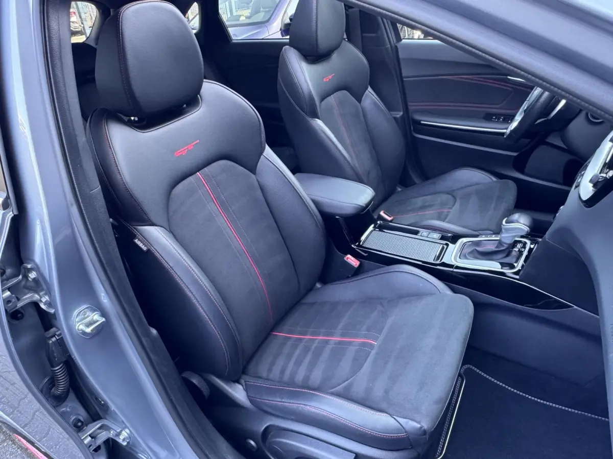 1.6 T-GDi GT/ Pano/ JBL/ Camera/ Navi/ Keyless/ Dealer onderhouden