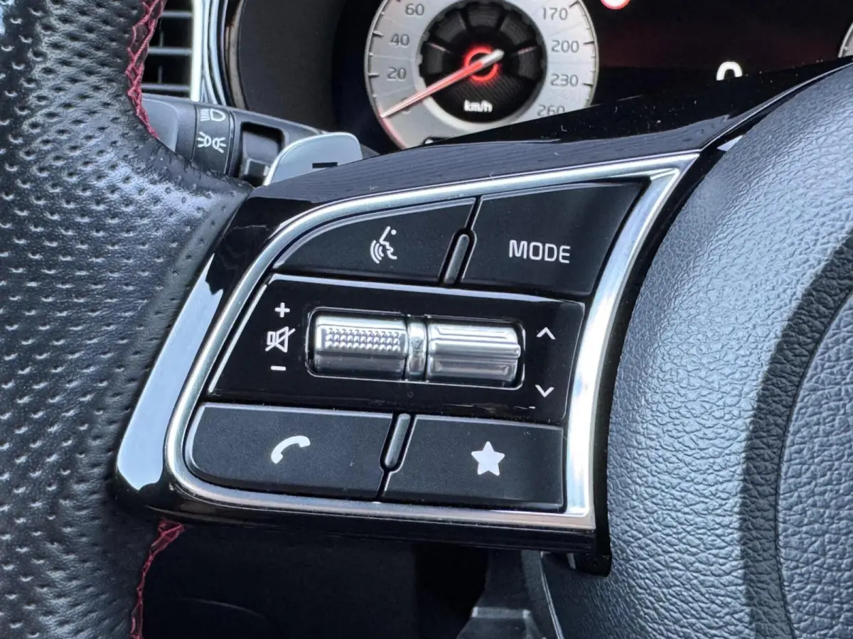 1.6 T-GDi GT/ Pano/ JBL/ Camera/ Navi/ Keyless/ Dealer onderhouden