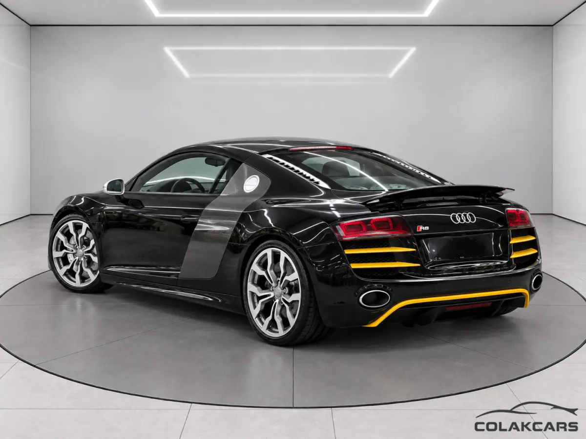 5.2 V10 FSI F1 Seats| Camera| Btw 525PK