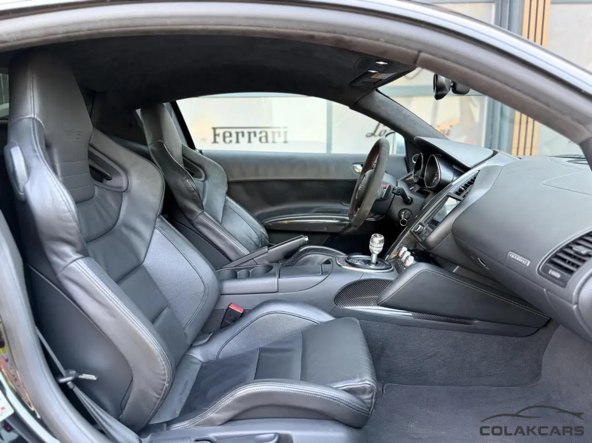 5.2 V10 FSI F1 Seats| Camera| Btw 525PK
