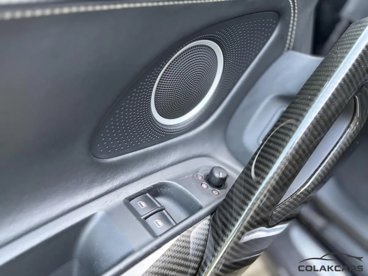 5.2 V10 FSI F1 Seats| Camera| Btw 525PK