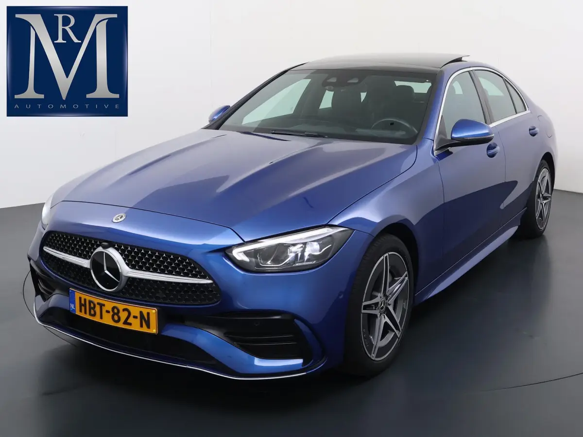 300 e AMG Line Limited PHEV | PANORAMADAK | DISTRONIC (ACC) | ACHTERUITRIJCAMERA | DODEHOEKASSISTENT | AMBIENT LIGHTING | MERCEDES-DEALER ONDERHOUDEN | RIJKLAAR MET 12 MAANDEN BOVAG GARANTIE