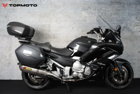 AE Akrapovic
