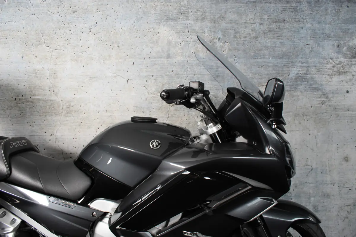 AE Akrapovic