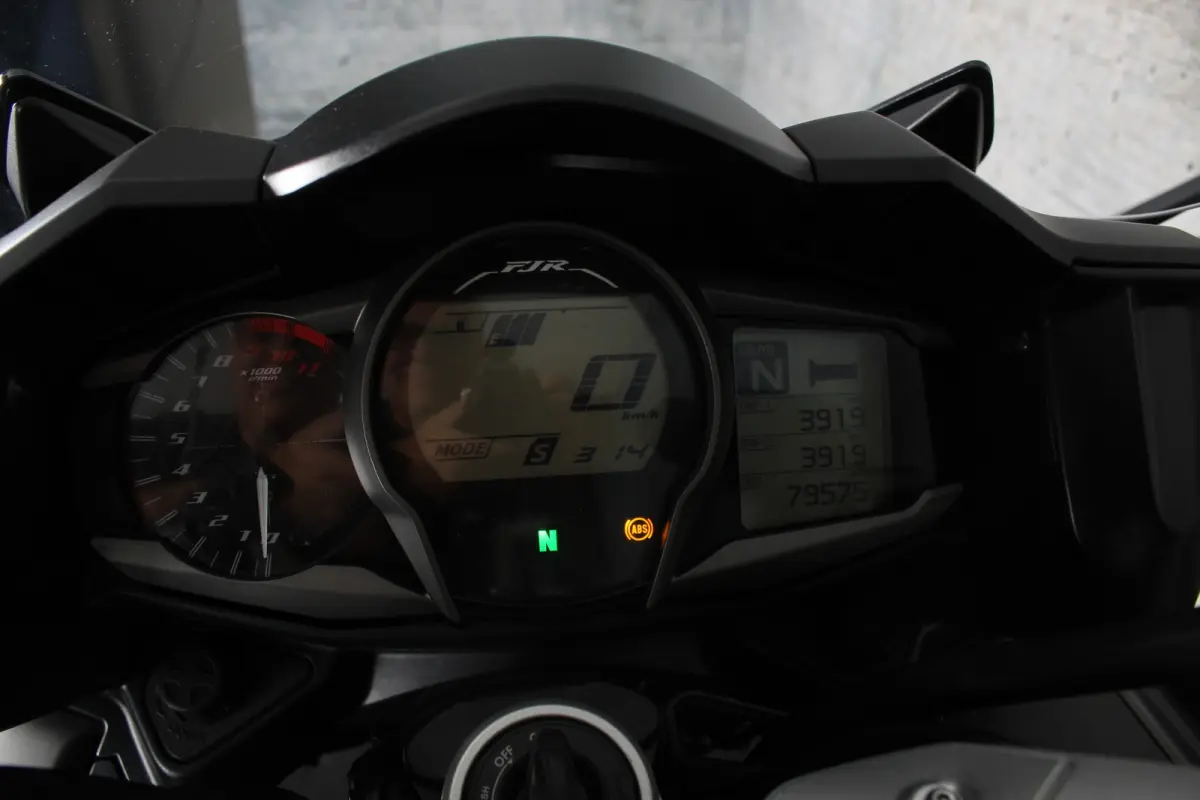 AE Akrapovic