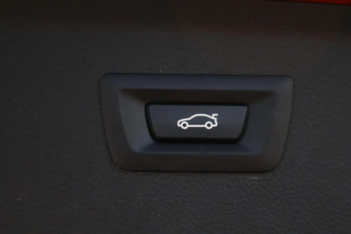 225xe iPerformance Executive | SoH 85% | Climate Control | PDC | Navi | Elektrische Achterklep |