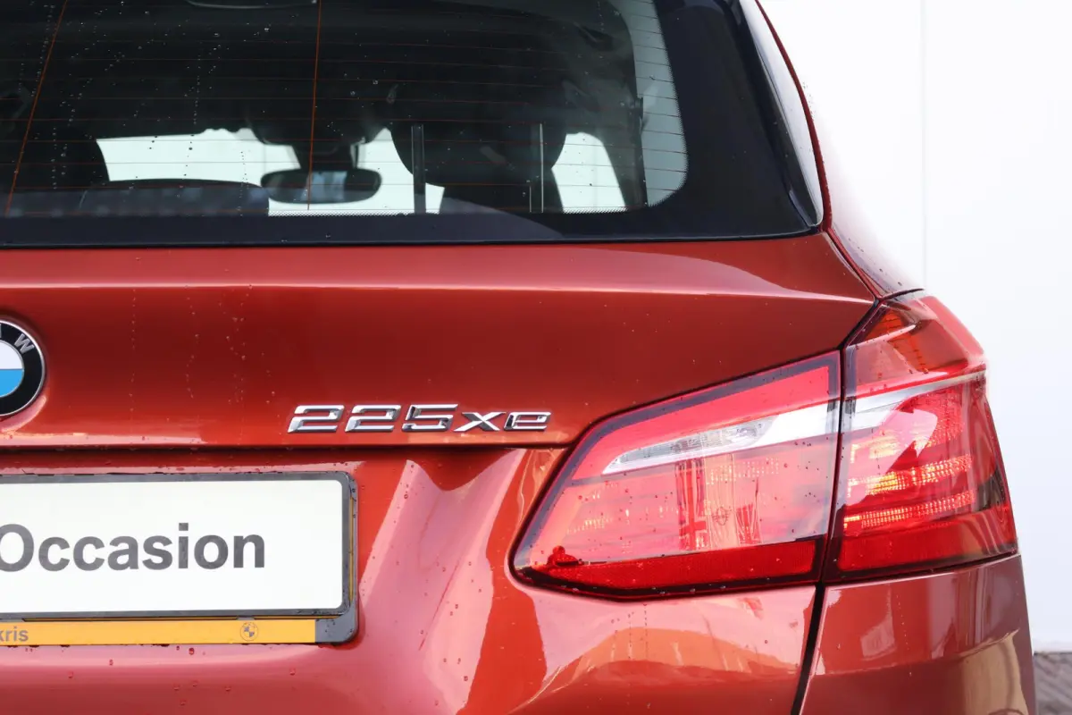 225xe iPerformance Executive | SoH 85% | Climate Control | PDC | Navi | Elektrische Achterklep |