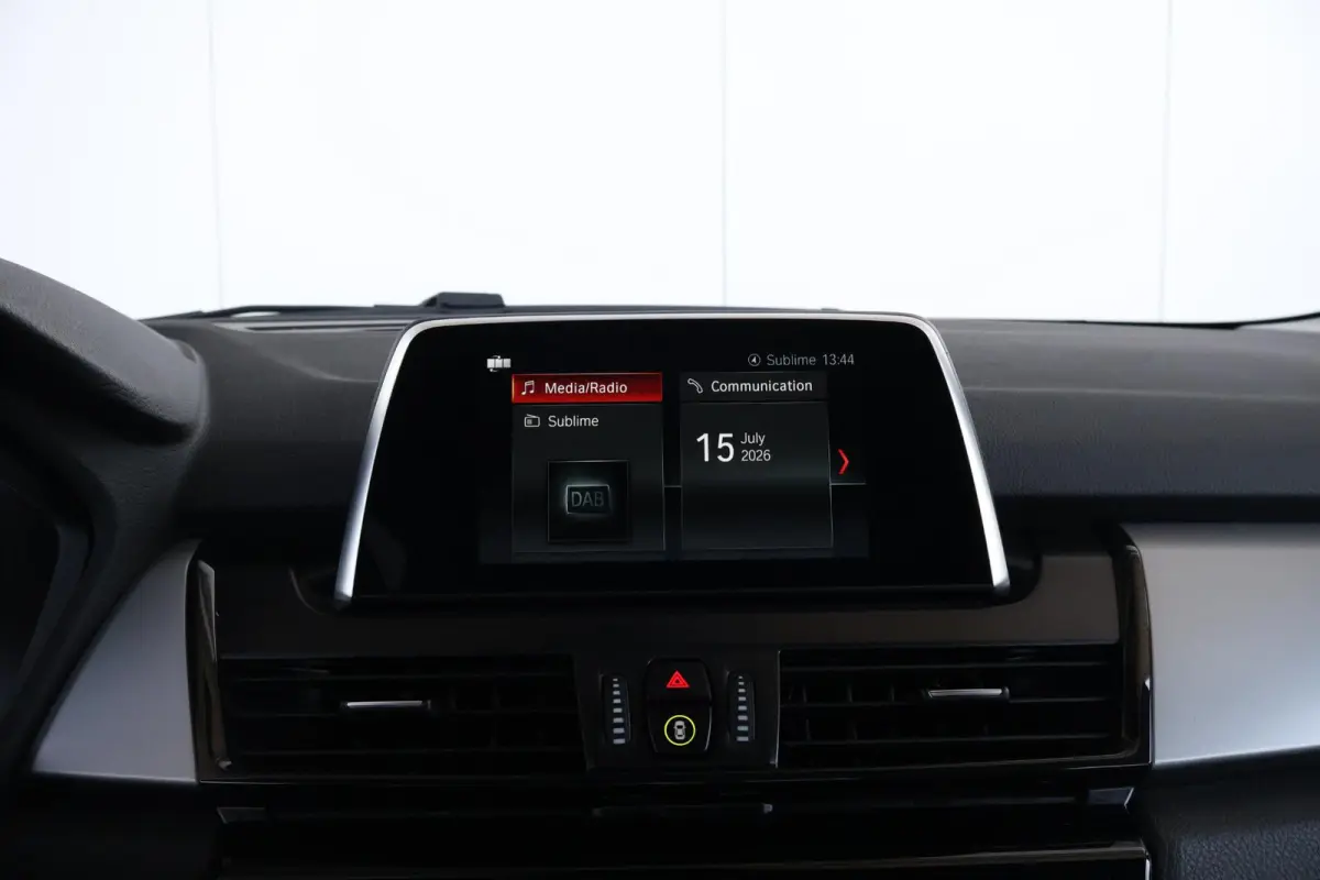 225xe iPerformance Executive | SoH 85% | Climate Control | PDC | Navi | Elektrische Achterklep |