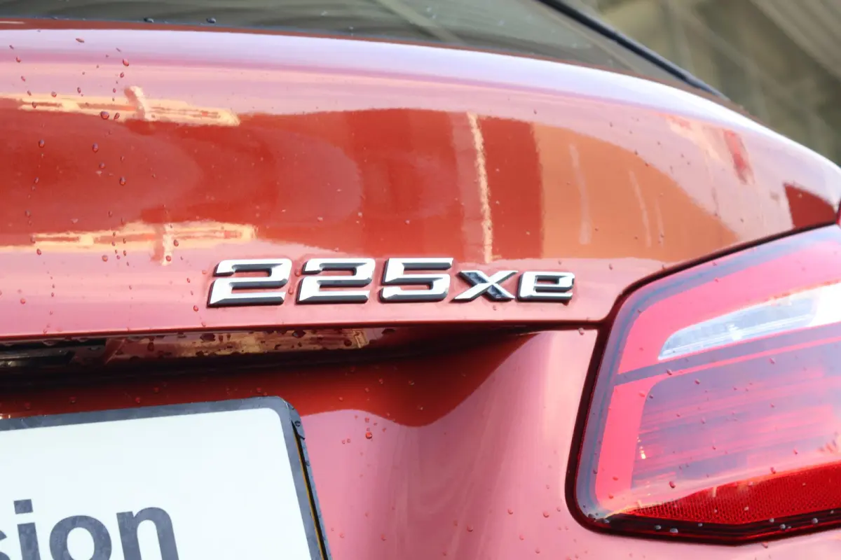 225xe iPerformance Executive | SoH 85% | Climate Control | PDC | Navi | Elektrische Achterklep |