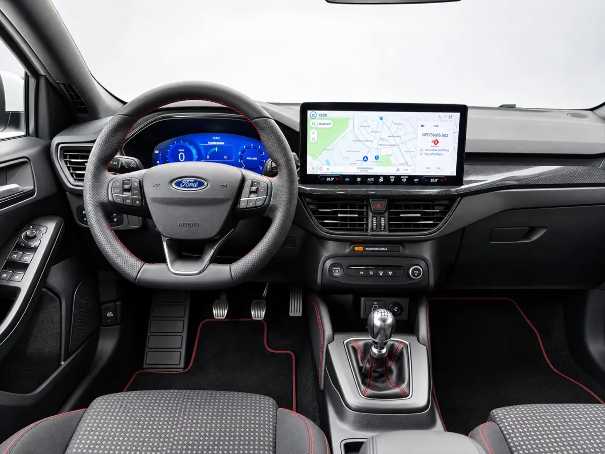 1.0 EcoBoost 125pk Hybrid ST Line | SYNC4 | Driver Assistance Pack | B&O Audio | BLIS |