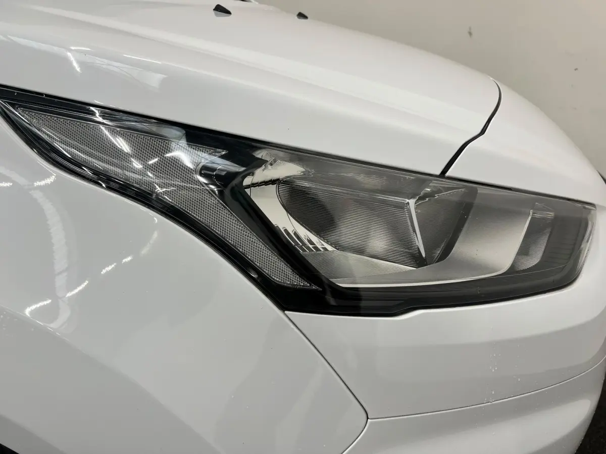 1.5 EcoBlue L2 Trend Automaat Stoelverwarming Airco Navigatie Camera Cruise Control Parkeersensoren Voorruit Verwarming