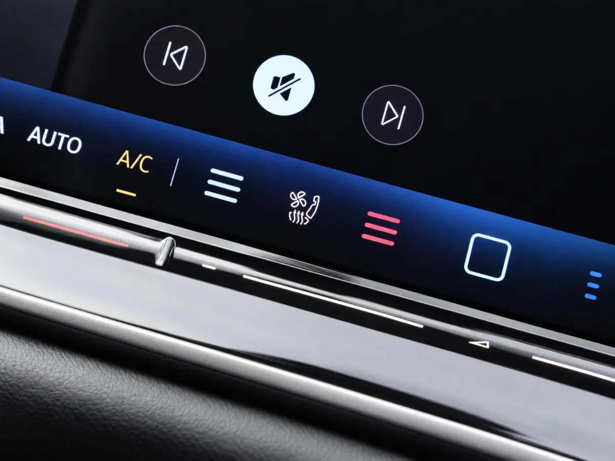 1.5 eHybrid R-Line Edition |Pano |Leder |Head-up |Massage |Harman/Kardon |Stoelverkoeling |360° |Trekhaak
