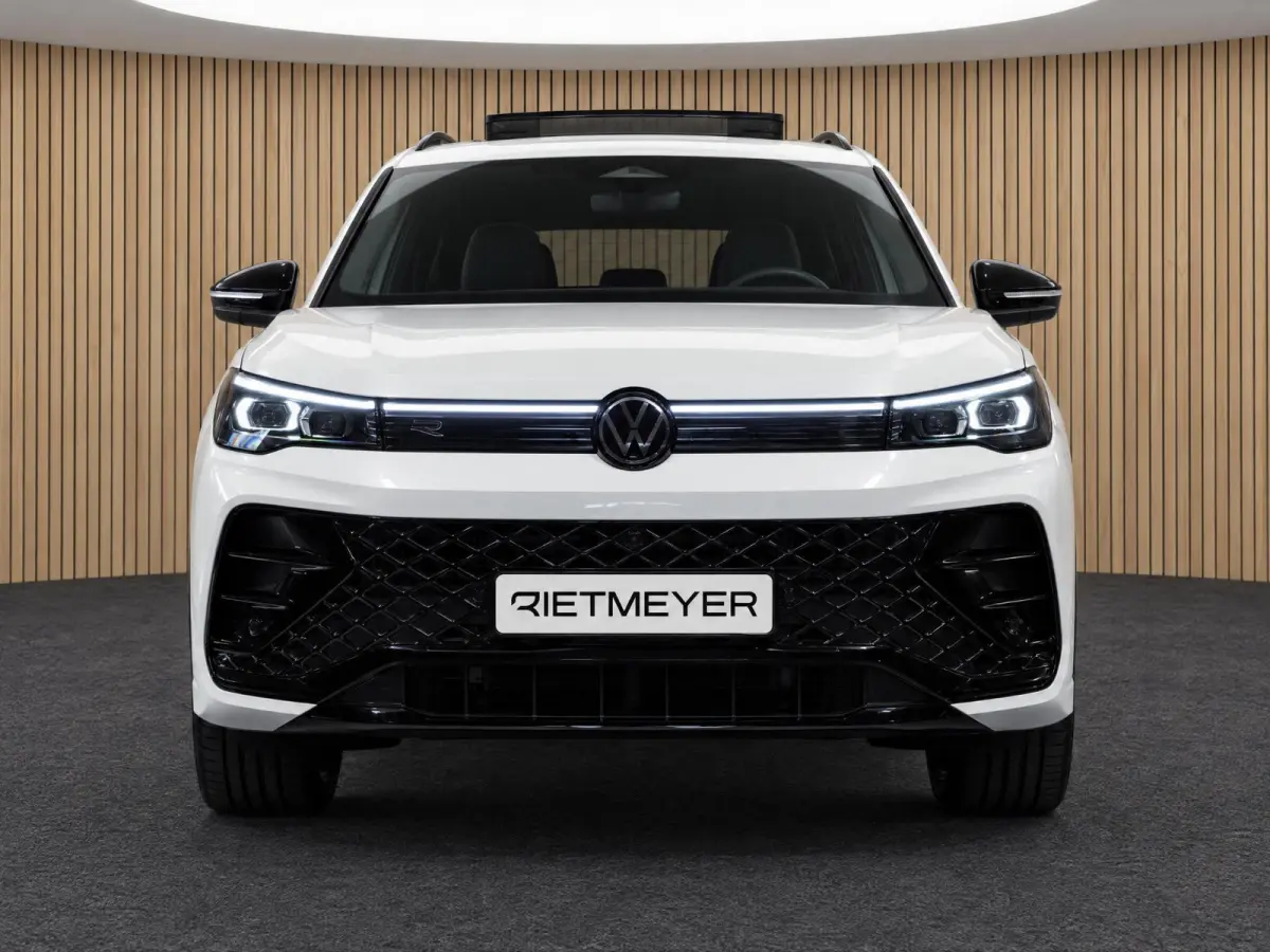1.5 eHybrid R-Line Edition |Pano |Leder |Head-up |Massage |Harman/Kardon |Stoelverkoeling |360° |Trekhaak