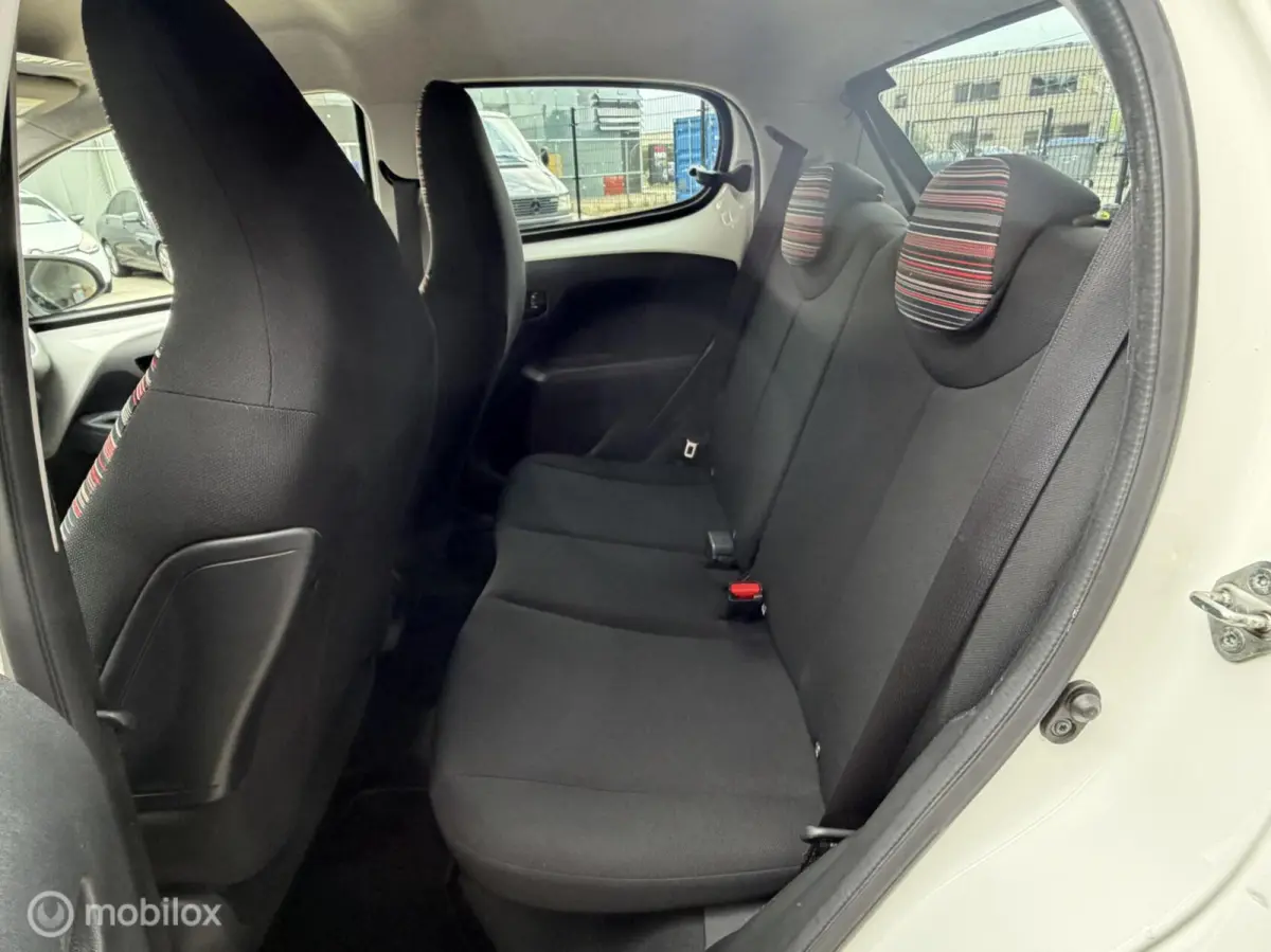 1.0 e-VTi Feel | AIRCO | 5 DEUREN |