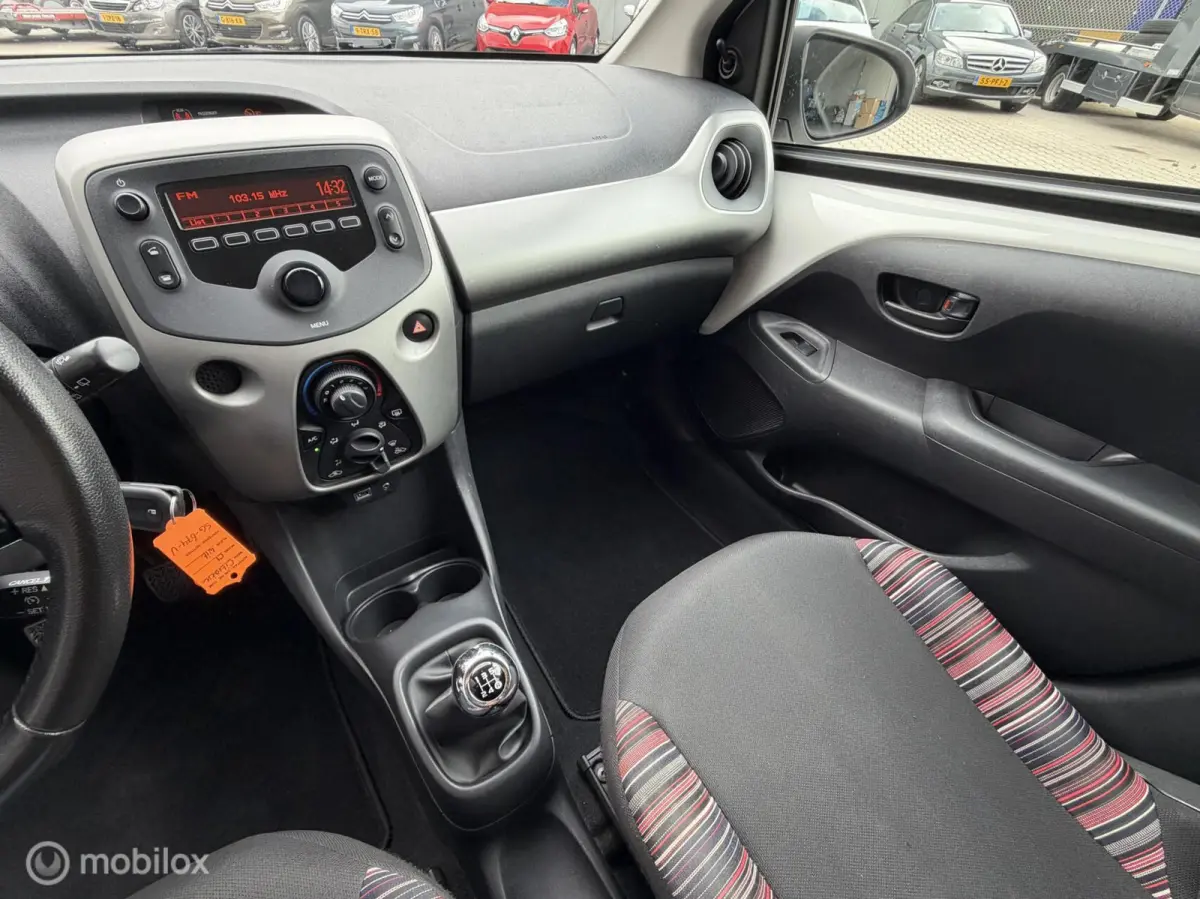 1.0 e-VTi Feel | AIRCO | 5 DEUREN |