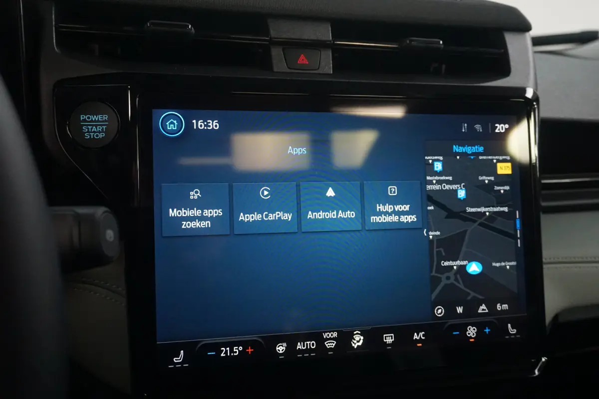 Premium 44 kWh | Achteruitrijcamera | Apple Carplay/Android Auto|telefoonintegratie premium | Buitenspiegels elektrisch verstel- en verwarmbaar