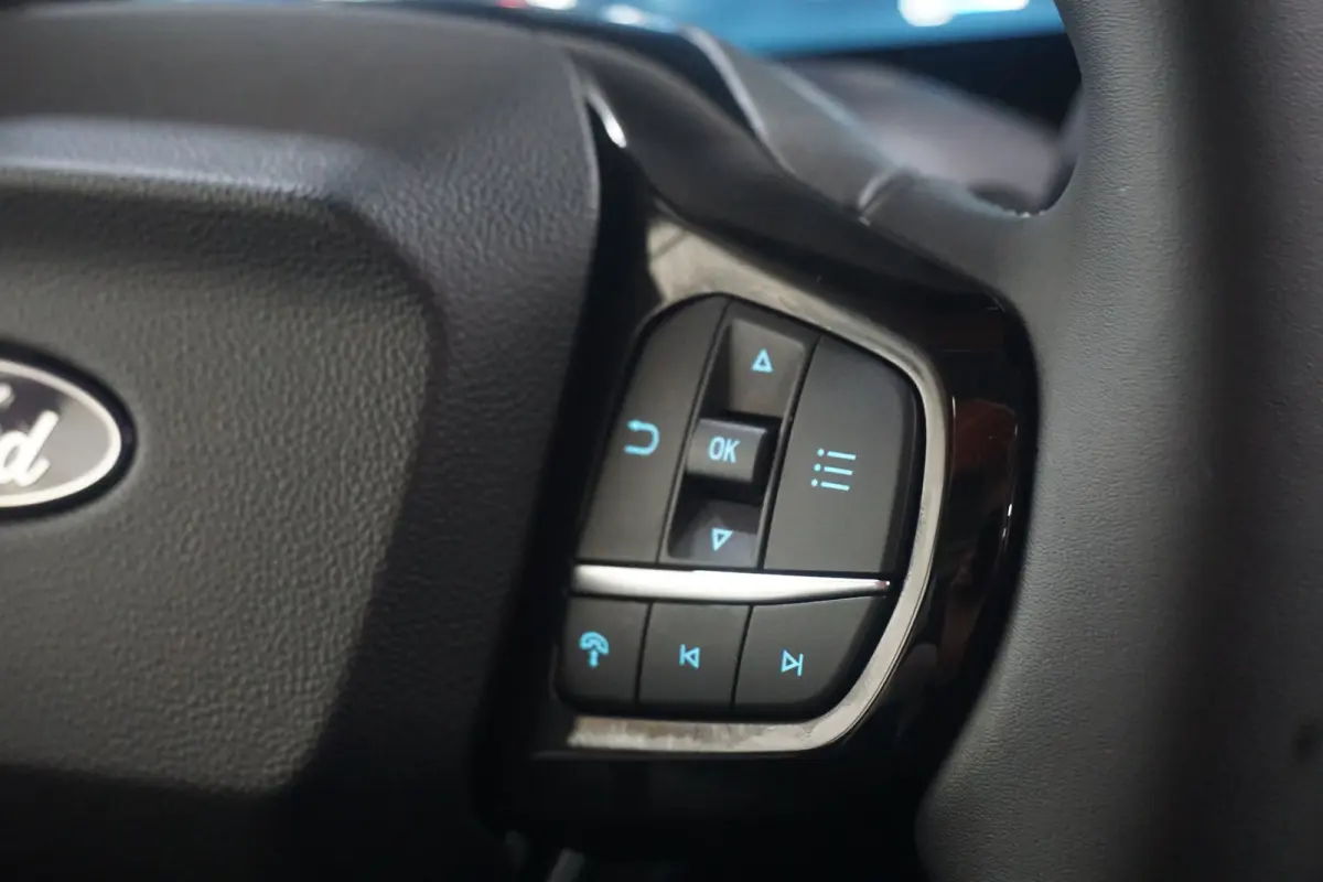 Premium 44 kWh | Achteruitrijcamera | Apple Carplay/Android Auto|telefoonintegratie premium | Buitenspiegels elektrisch verstel- en verwarmbaar