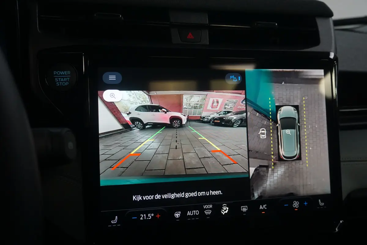 Premium 44 kWh | Achteruitrijcamera | Apple Carplay/Android Auto|telefoonintegratie premium | Buitenspiegels elektrisch verstel- en verwarmbaar