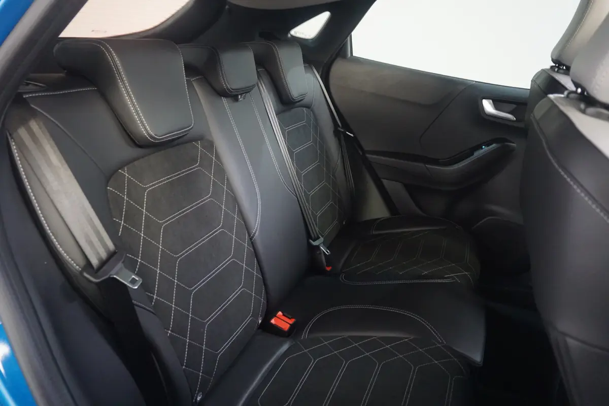 Premium 44 kWh | Achteruitrijcamera | Apple Carplay/Android Auto|telefoonintegratie premium | Buitenspiegels elektrisch verstel- en verwarmbaar